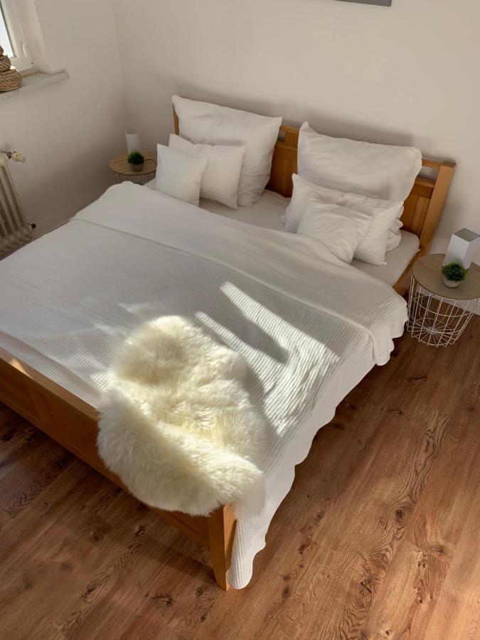 An Der Uniklinik, Apartment Mit Eigener Kueche Und Renoviertem Badezimmer, Zentrale Lage Homburg  Dış mekan fotoğraf
