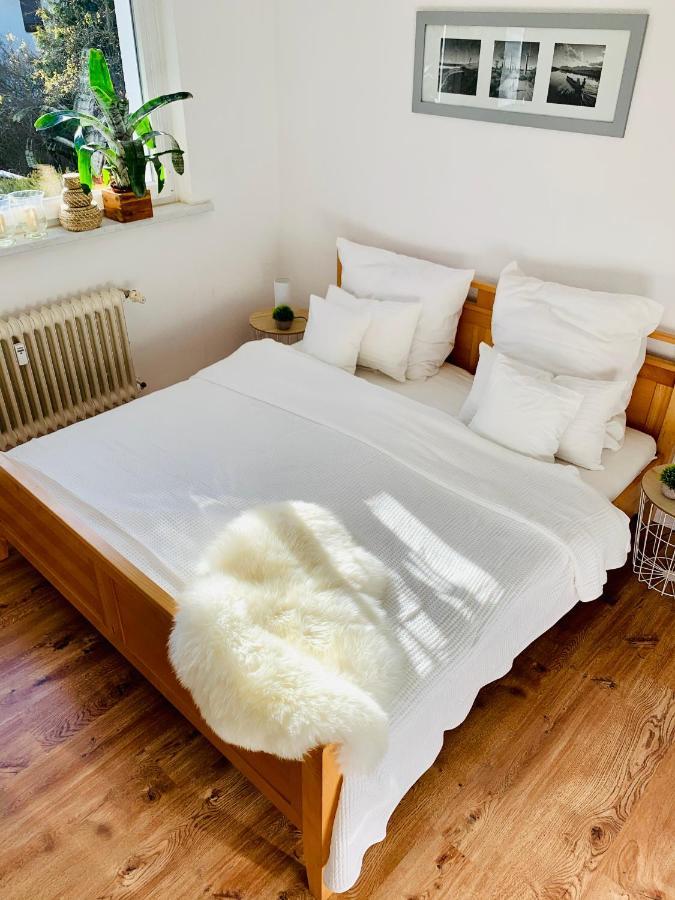 An Der Uniklinik, Apartment Mit Eigener Kueche Und Renoviertem Badezimmer, Zentrale Lage Homburg  Dış mekan fotoğraf