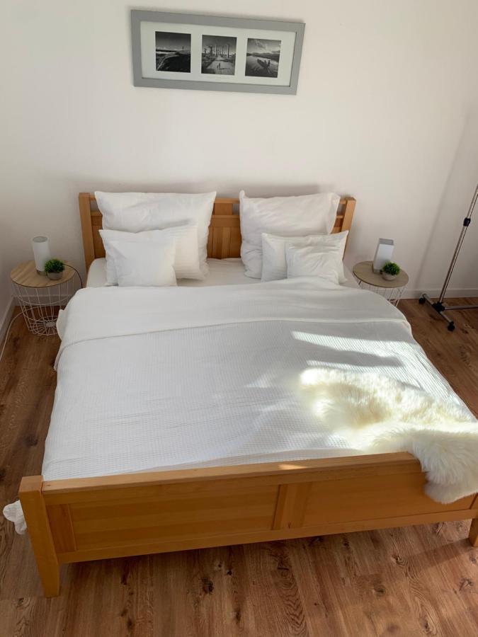 An Der Uniklinik, Apartment Mit Eigener Kueche Und Renoviertem Badezimmer, Zentrale Lage Homburg  Dış mekan fotoğraf